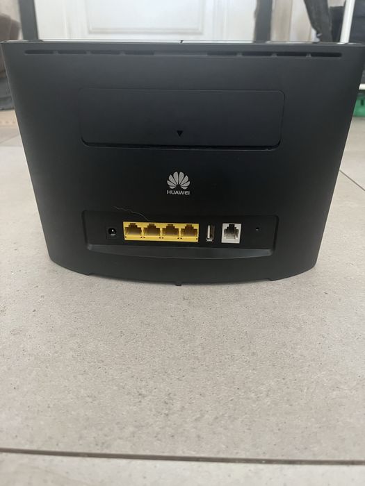 Роутер Huawei B525s-23a