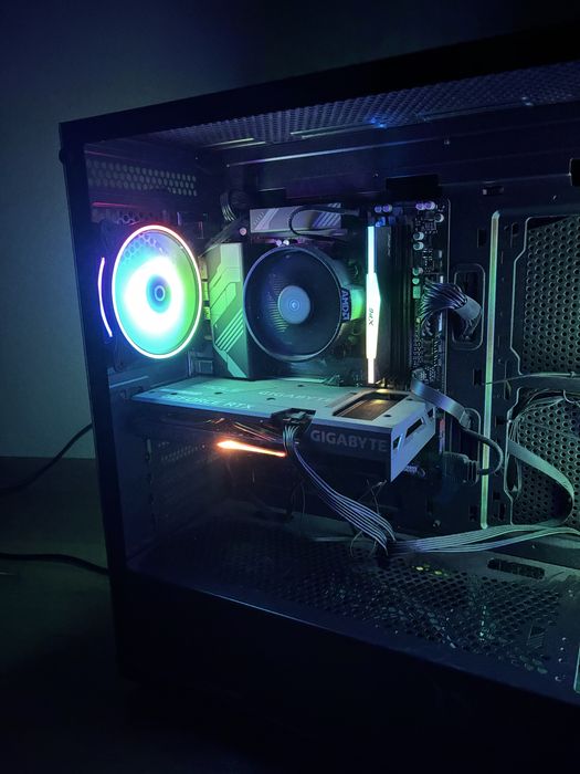 Pc gaming rtx 3060 12 gb,ryzen 5 7600