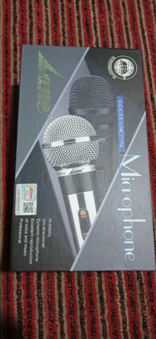 Микрофон проводной