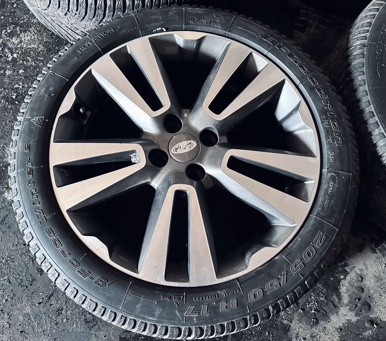 Продам колеса на Lada