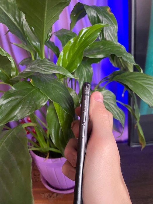 Iphone 11  164гб(идеал)