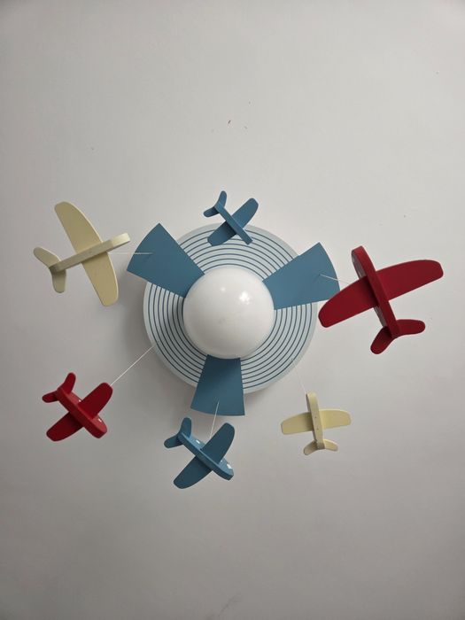Lustră Philips cu avioane