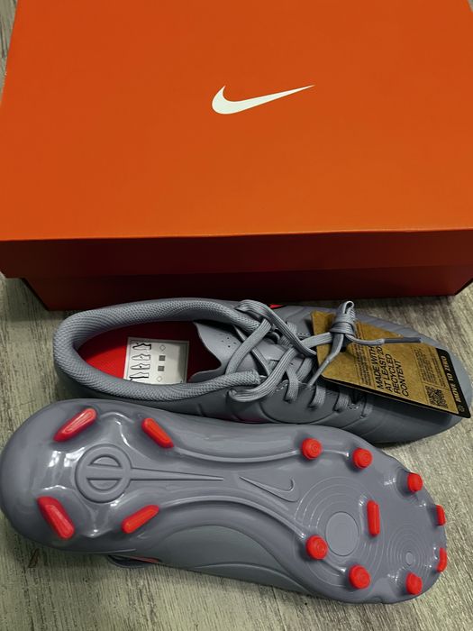 Ghete de fotbal cu crampoane Nike Tiempo 10 Legend Club noi