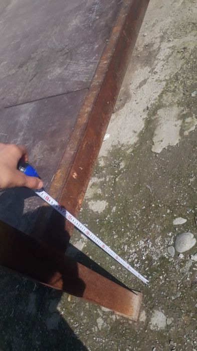 Тапчан холати зор краска клинмаган 300/220 тахтаси сувда турадиган