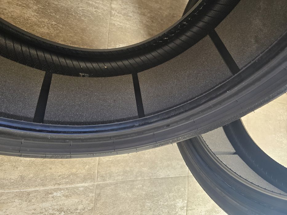 255 35 19 Pirelli Cintuarto P7 All Season - 2 броя гумиброя