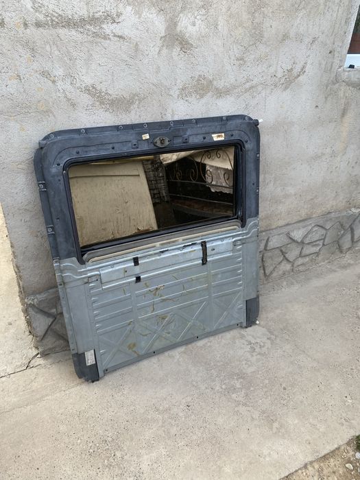 Продам люк на опель атсра.