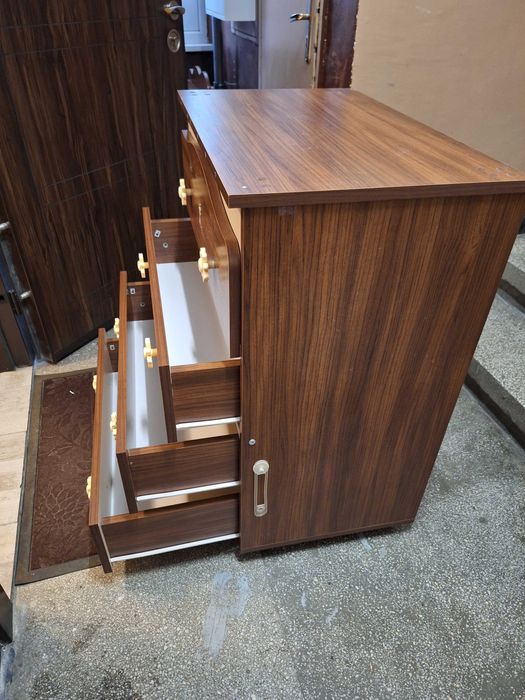 Мебели за детска стая: гардероб, скрин, шкаф