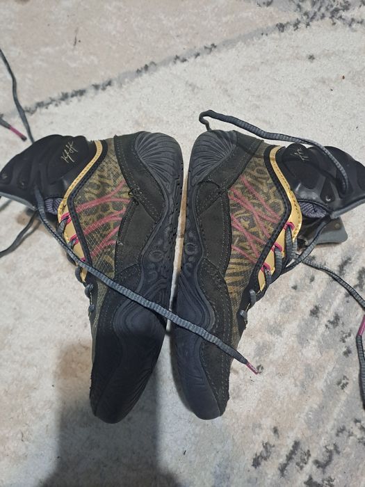 Продам борцовки детские