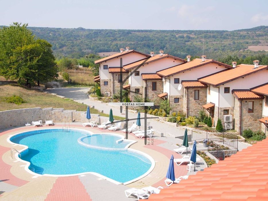 Продава се Двустаен апартамент в с. Осеново, Област Варна - 79 кв.м за 1076 €/кв.м - Снимка #4