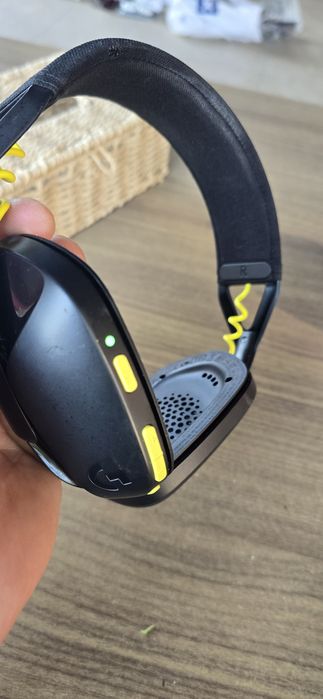 Casti Logitech G435