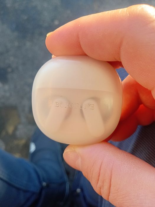 Продам наушники безпроводные