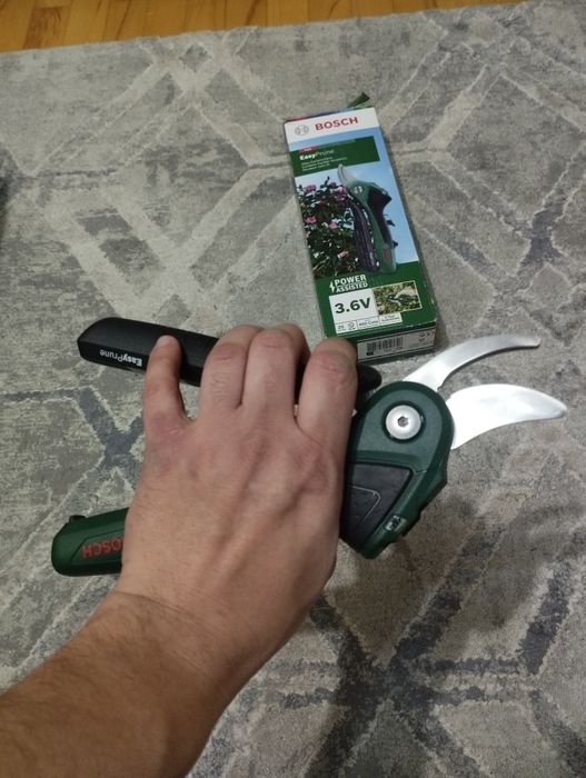 Foarfeca vie/pomi Bosch