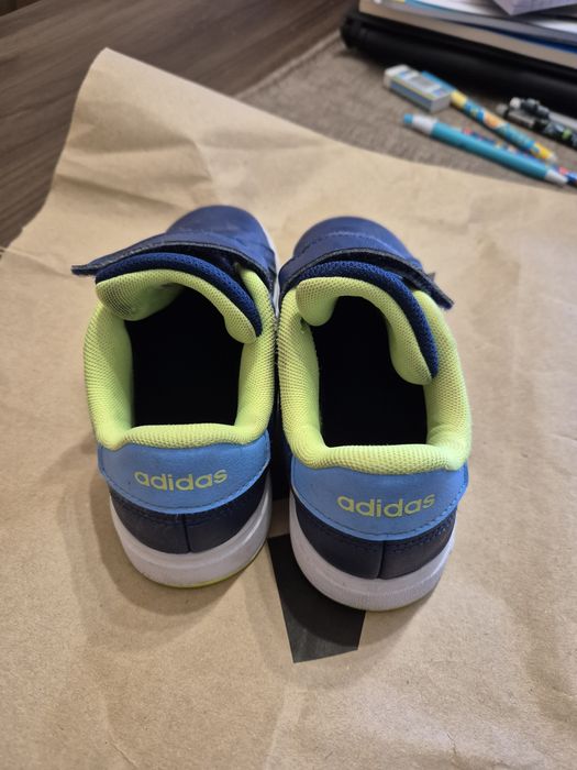 Детски маратонки адидас