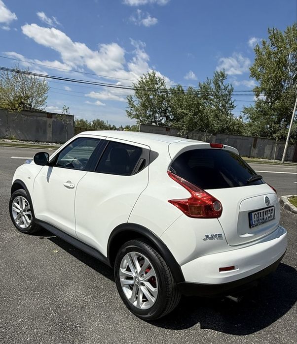 Nissan Juke euro 5  1,6 benzina ( variante cu Kadjar)