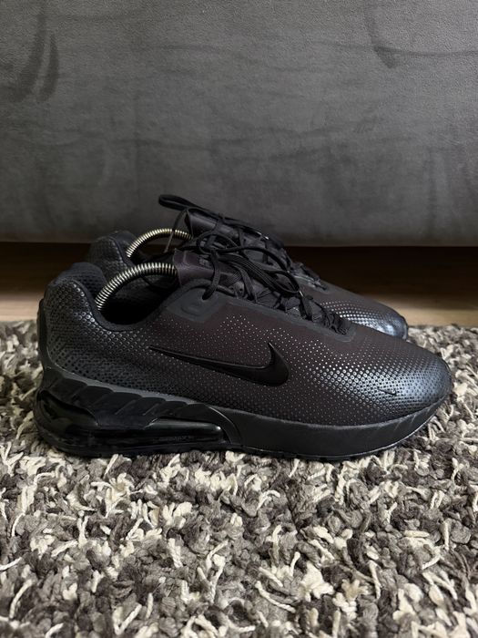 Air max sneakers 45 (100% original)