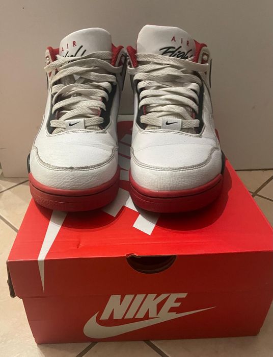 Nike Flight Legacy 42 - 27 cm