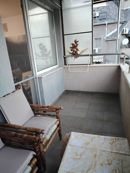 Дава се под наем Тристаен апартамент в Пловдив, Кършияка - 25 кв.м за 200 € - Снимка #5