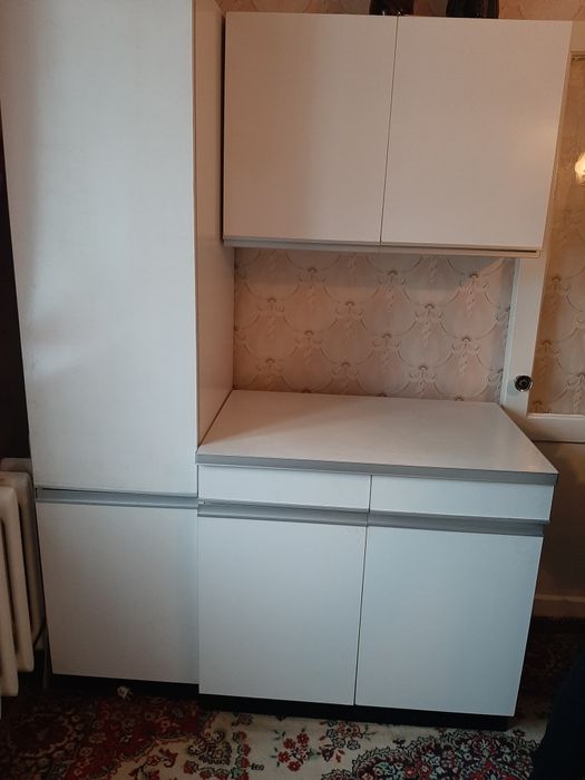 Кухонный гарнитур. Шефонер.