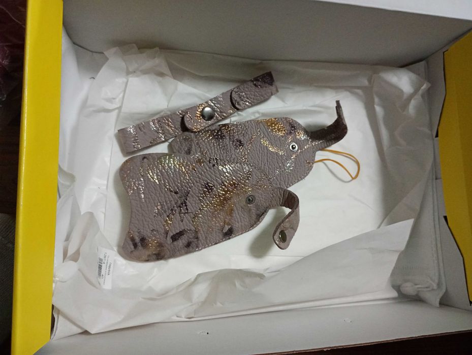 Нови обувки естествена кожа