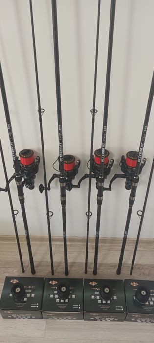 SET 4 Lansete ULTEGRA XT CARP 3.6m,2 bucati + 4 Mulinete AVIATOR DP70