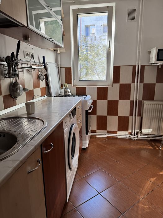 Apartament doua camere, Alexandru Familial