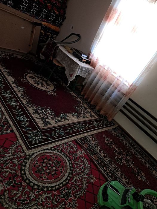 Uy sotiladi 14sotix hovli