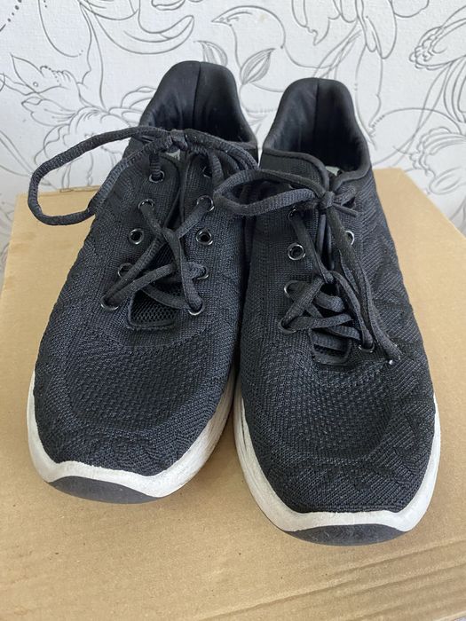 Кроссовки доя девочки