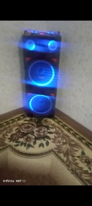 Kalonka sotiladi olinganiniga 1 oy bóladi oladiganla tel qilinglar