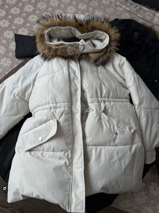 Куртки по 5000 тыс тенге