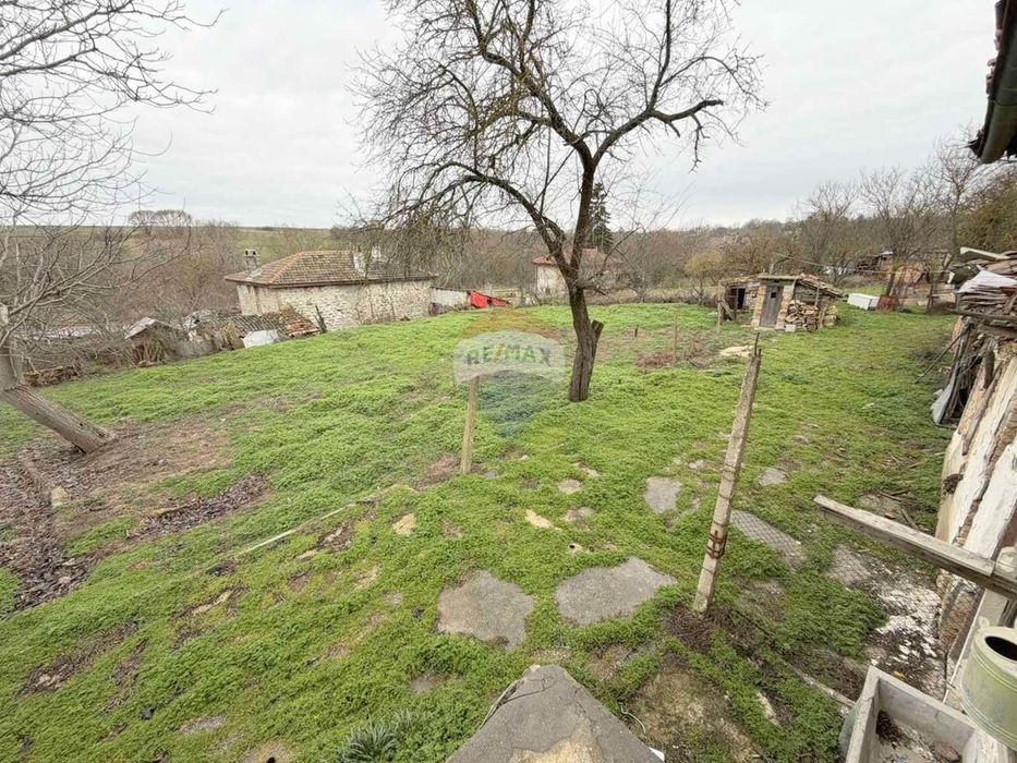 Продава се Къща в с. Изгрев, Област Варна - 135 кв.м за 264 €/кв.м - Снимка #1