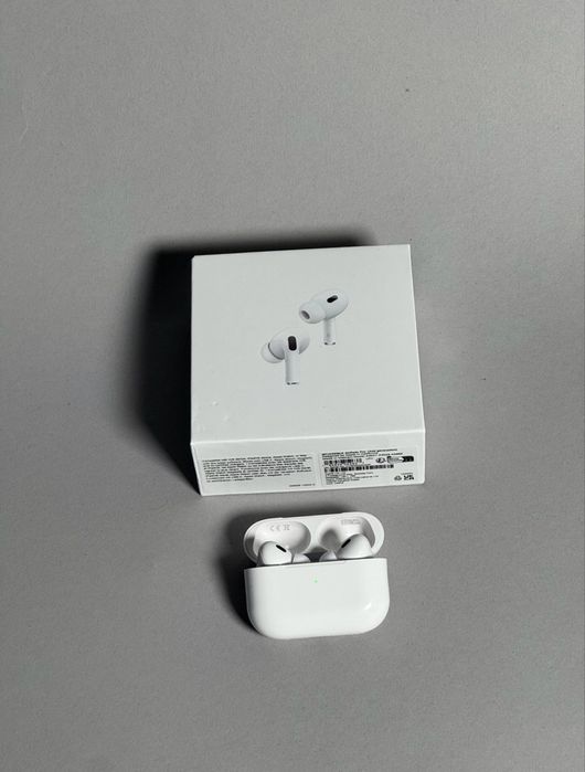 Слушалки airpods pro 2 и airpods Max