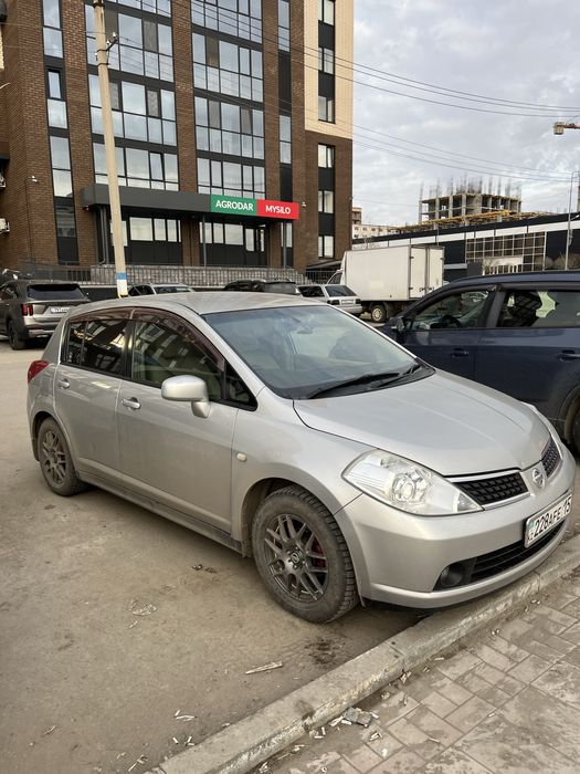 Продам Nissan Tiida