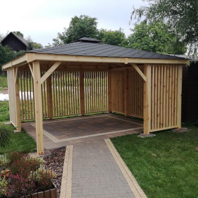 Vindem foișoare și terase la gata