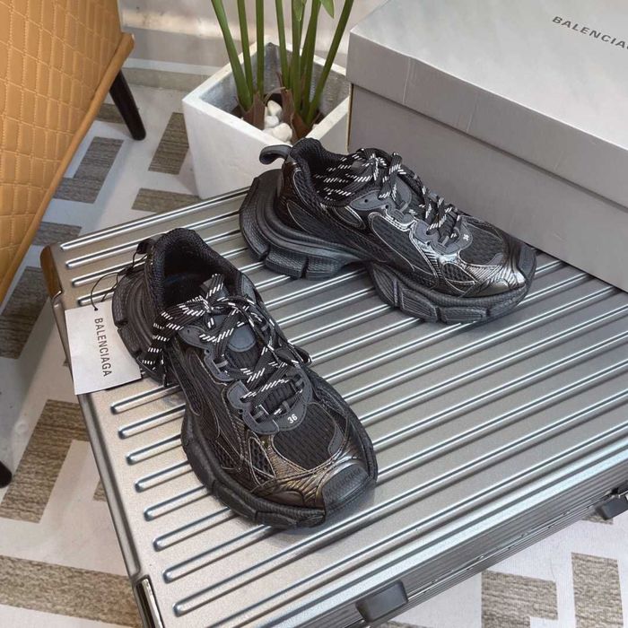 Balenciaga 3XL BLACK {35-40}