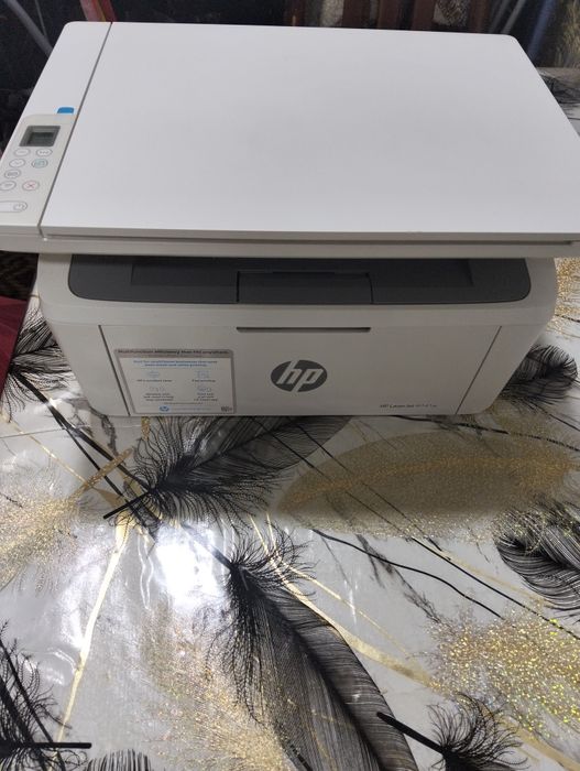 Продается принтер чёрно белый с ксерокопией.