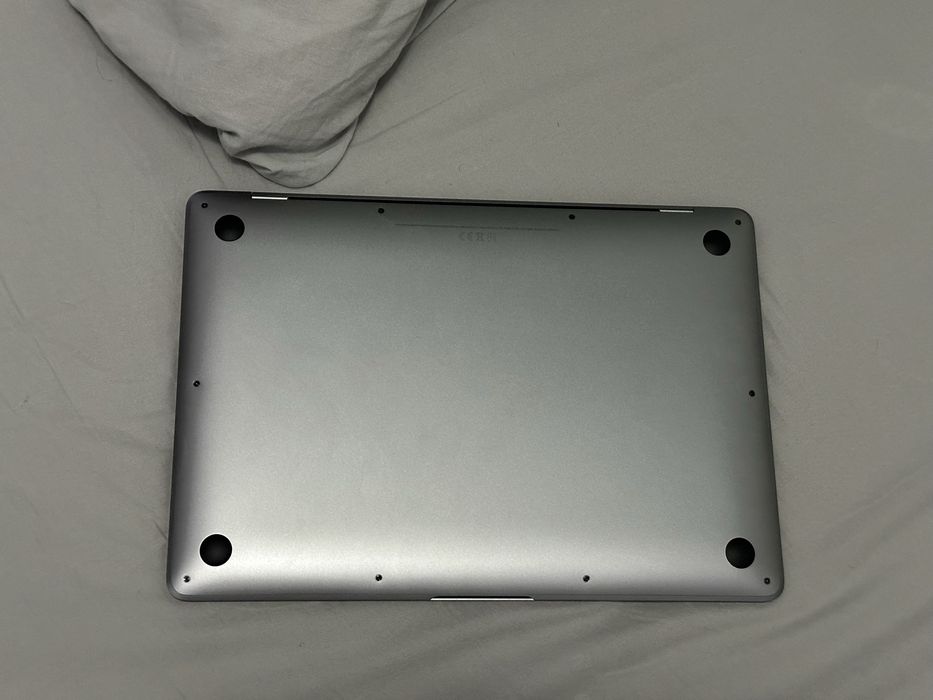 Макбук М1 256 ГБ