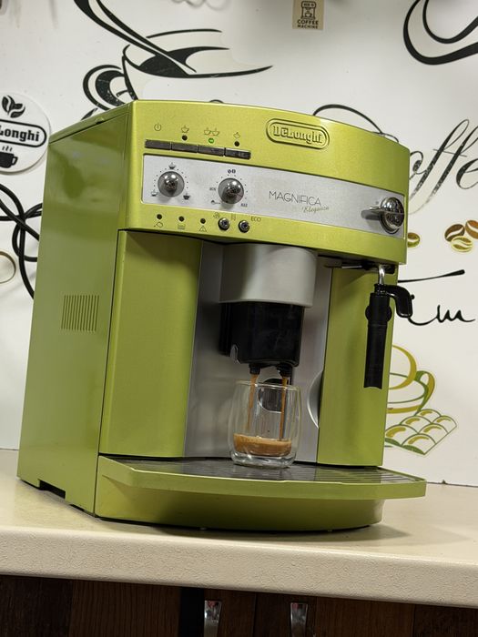 Кафемашина кафе автомат delonghi с гаранция