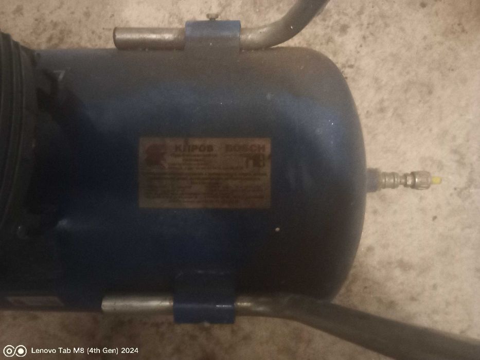 Продавам 50 л. Компресор