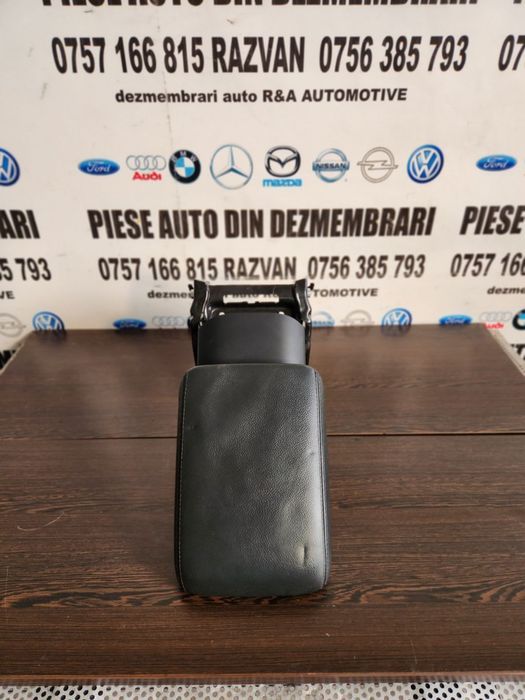 Capac Cotiera Audi A5 Piele Neagra Dezmembrez Audi A5 8T 2.7 Tdi Euro 5 Motor CGKA Cutie Automata M