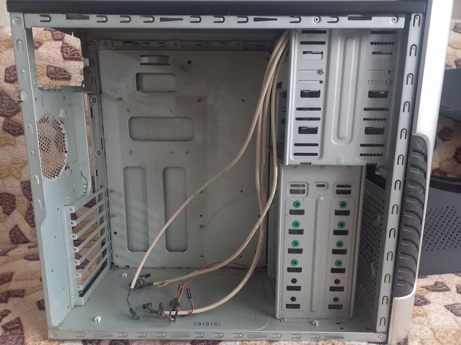 Корпус huntkey DvD