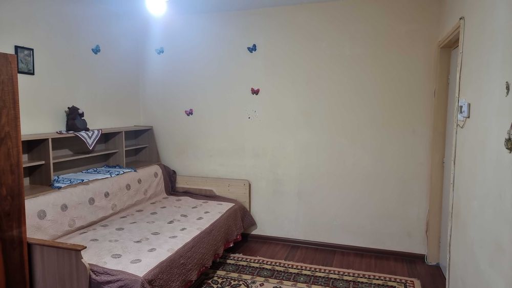 Apartament decomandat de închiriat