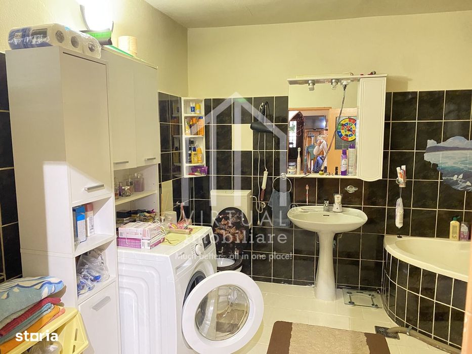 Casa de vanzare in Sibiu cu 2 apartamente  si gradina de 147