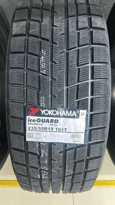 Зимние шины Yokohama IceGuard iG52c 235/55 R19 101 T без шипов