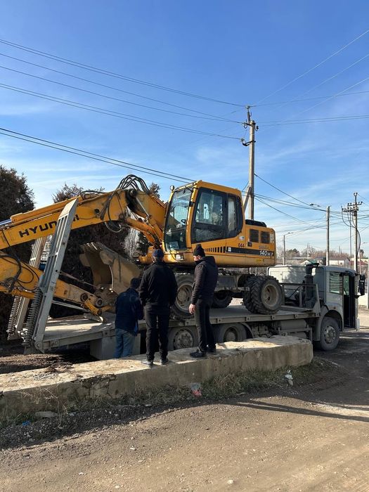 Мерседес эконик..