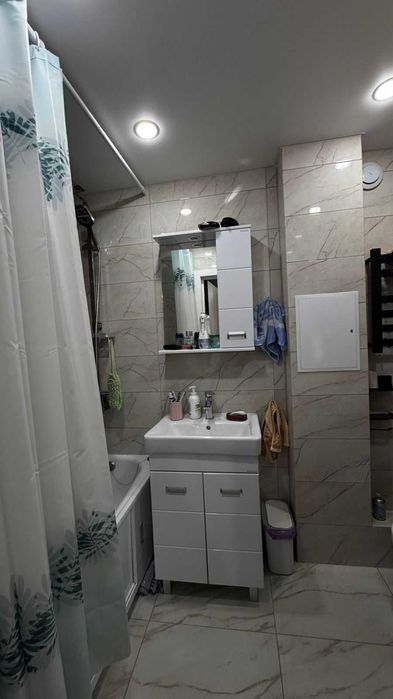 Продам 3-комнатную квартиру