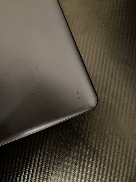 Laptop Asus x542uar 15.6"inch i5 16gb ram