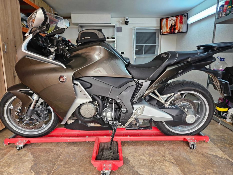 Honda Vfr 1200 F