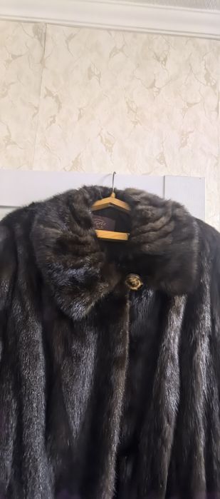 Продам Норковую шубу