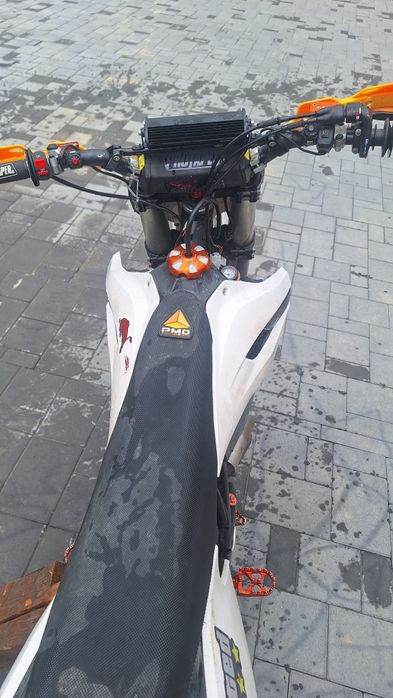 Vănd Husqvarna FC 350 CC 2014