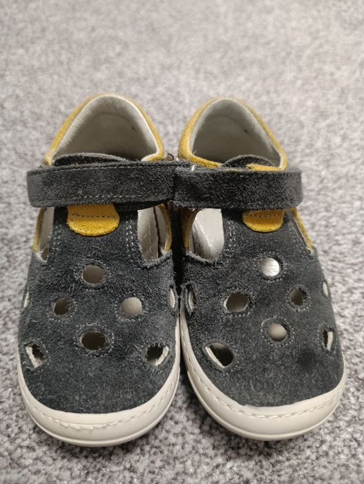 Sandale bebe baieti mărimea 21 și 22 diferite culori baby avus